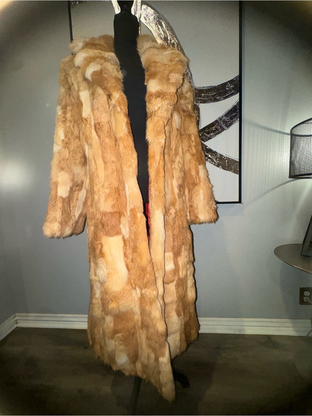 Vintage Rabbit Fur Coat in Warm Camel - Picture 4 of 15